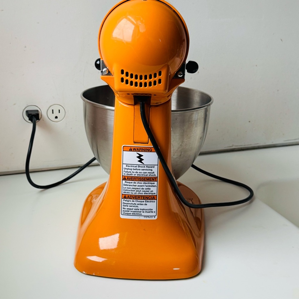 KitchenAid Tangerine Mixer used twice nwot - Picture 5 of 11
